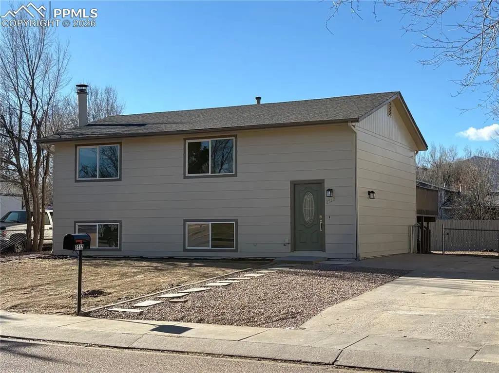 2512 Barkman Drive, Colorado Springs, CO 80916 - Image #1