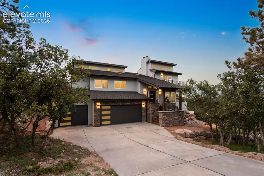 1520 Oak Hills Drive, Colorado Springs, CO 80919 - #2