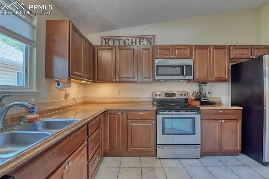 972 Columbine Avenue, Colorado Springs, CO 80904 - #3