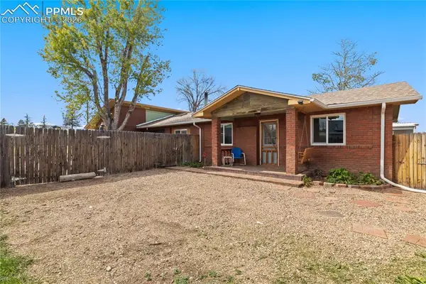 607 Navajo Avenue, Simla, CO 80835