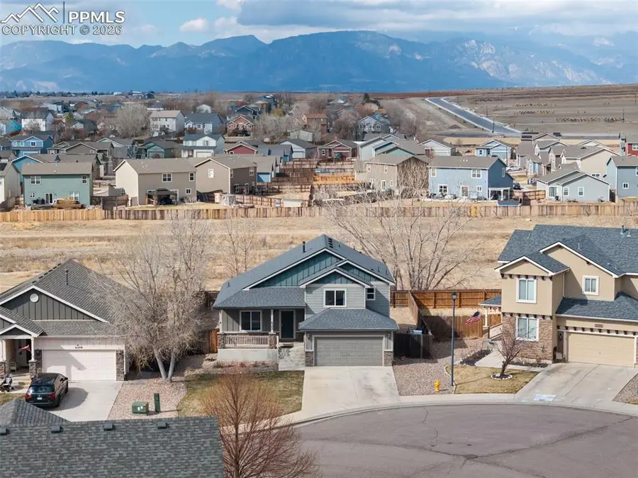 6302 Bearcat Loop, Colorado Springs, CO 80925 - #2