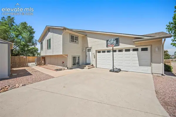34 E Bonanza Drive, Pueblo, CO 81007