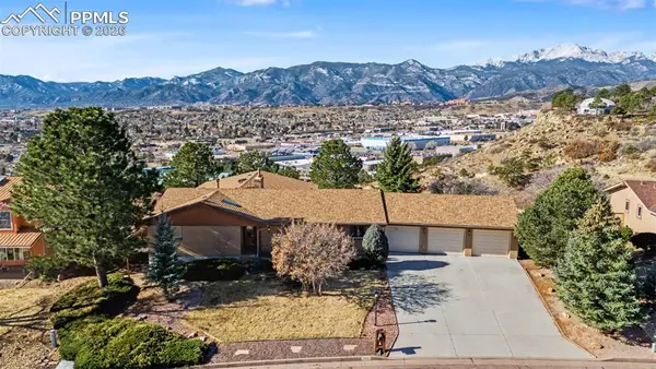 4930 Sunbird Cliffs Drive, Colorado Springs, CO 80919