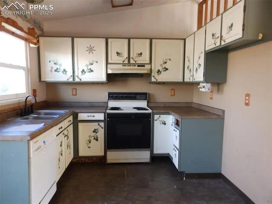 700 Autumn Place, Fountain, CO 80817 - Image #3