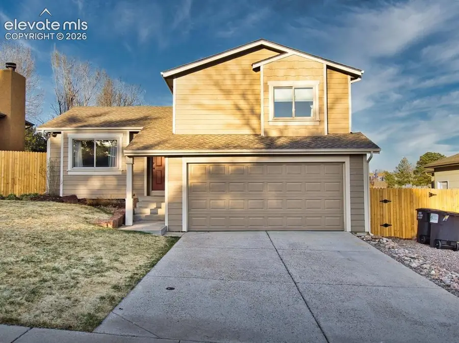 7155 Alpenwood Way, Colorado Springs, CO 80918 - #3