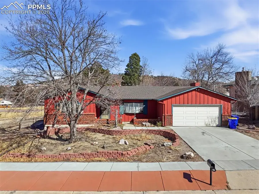 1186 Applewood Drive, Colorado Springs, CO 80907 - #2
