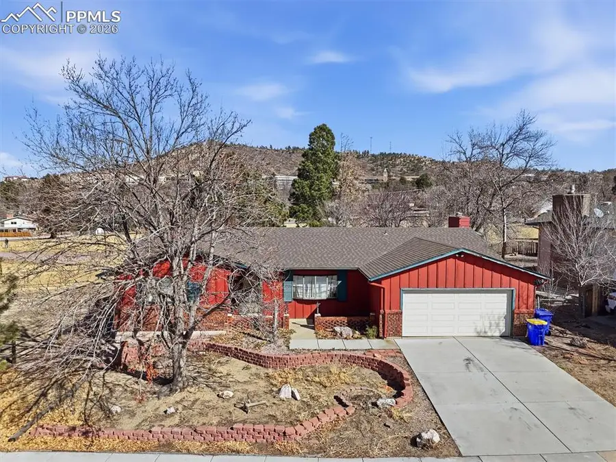 1186 Applewood Drive, Colorado Springs, CO 80907 - #3
