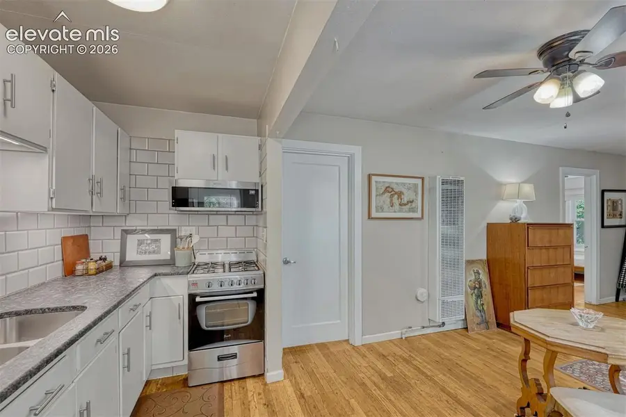 1725 W Cucharras Street, Colorado Springs, CO 80904 - #3
