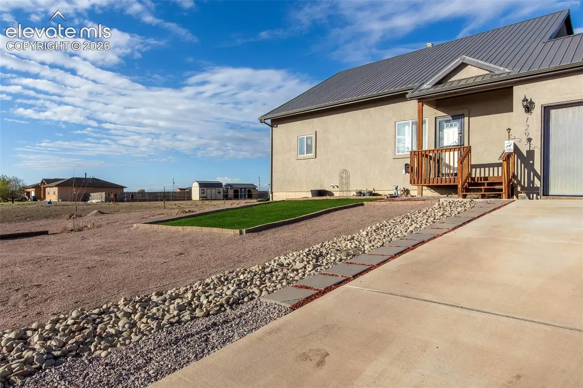 1293 N Sandstone Lane, Pueblo West, CO 81007 - #1