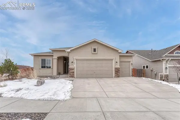 6851 Mustang Rim Drive, Colorado Springs, CO 80923
