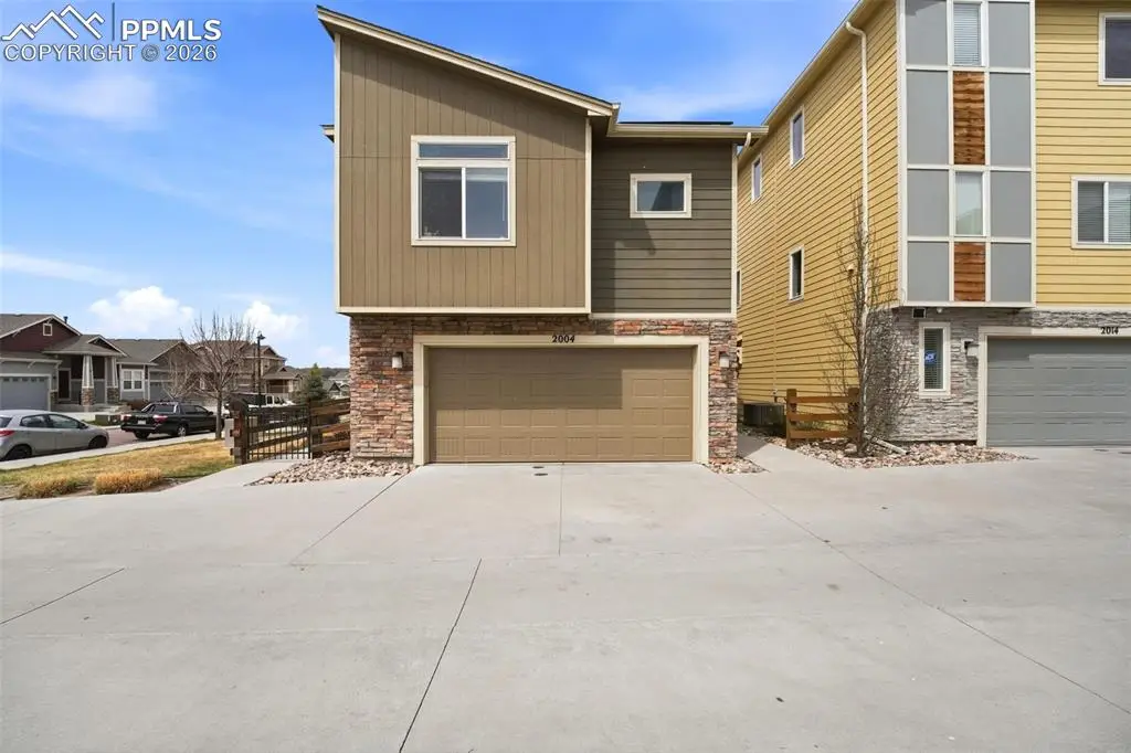 2004 Rozzer View, Colorado Springs, CO 80910 - #1