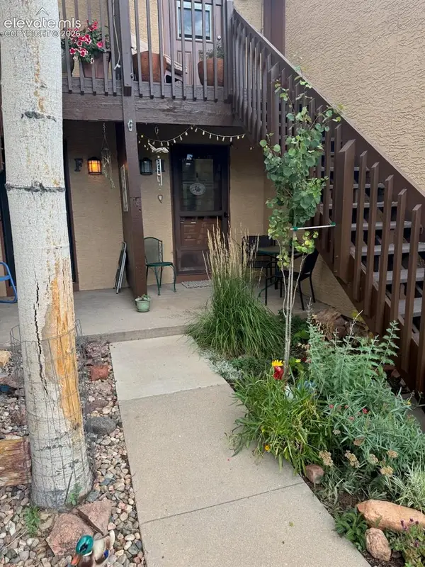 327 El Paso Boulevard #H, Manitou Springs, CO 80829