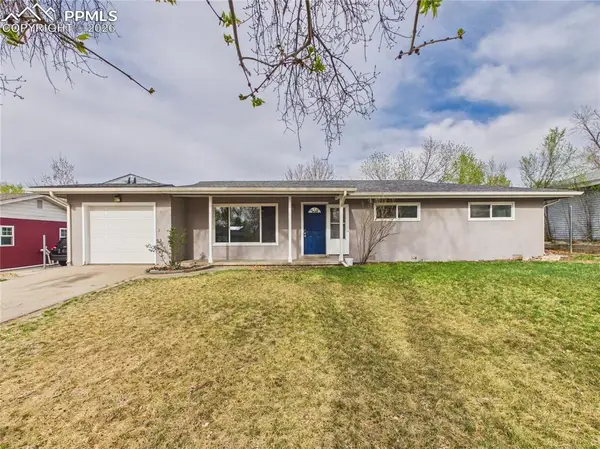 422 Hackberry Drive, Colorado Springs, CO 80911