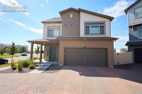 6934 Silvergrass Drive, Colorado Springs, CO 80927