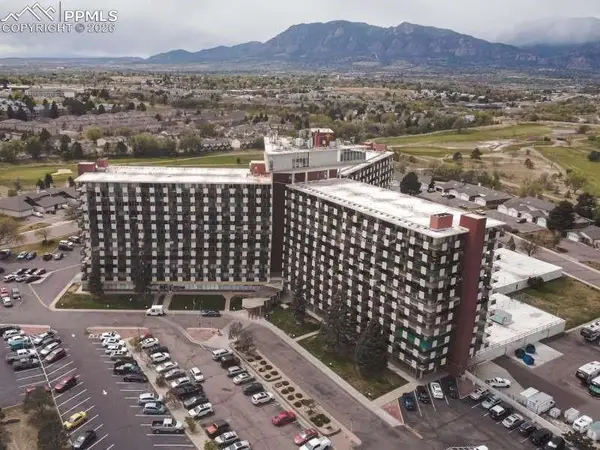 411 Lakewood Circle #B1112, Colorado Springs, CO 80910