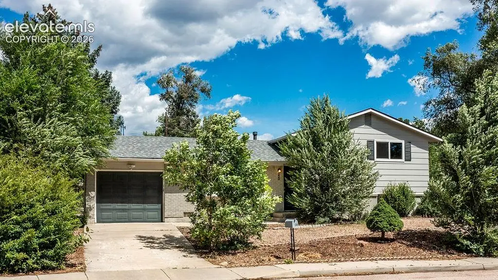 320 Cranbrook Circle, Colorado Springs, CO 80906 - #1