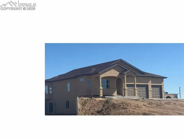 366 N Desert Cove Drive, Pueblo West, CO 81007