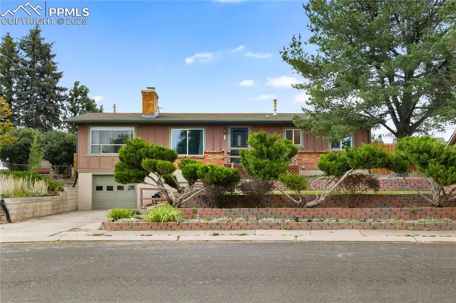 137 Mcshane Place, Monument, CO 80132 - Image #2