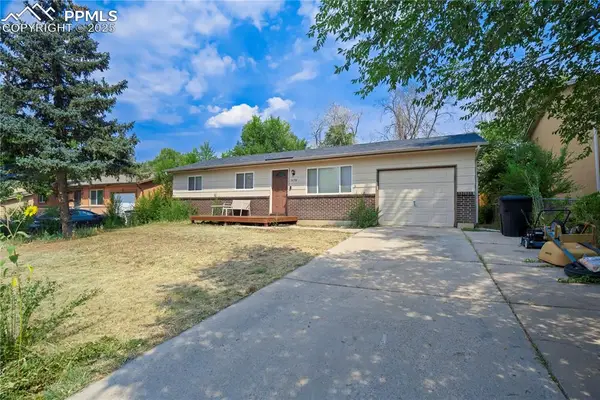 3658 Darkwood Place, Colorado Springs, CO 80910
