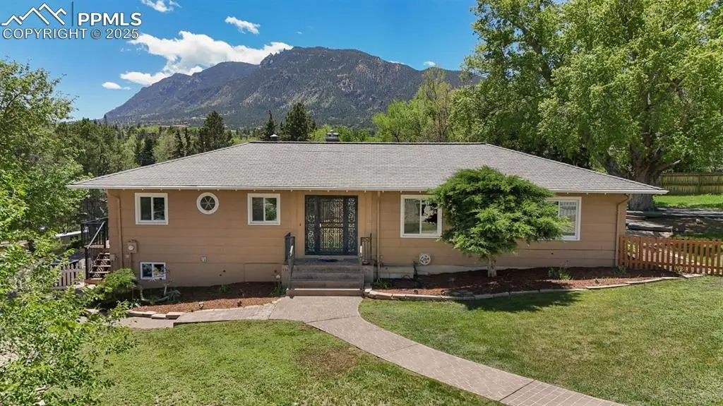 1303 Hermosa Way, Colorado Springs, CO 80906 - #1