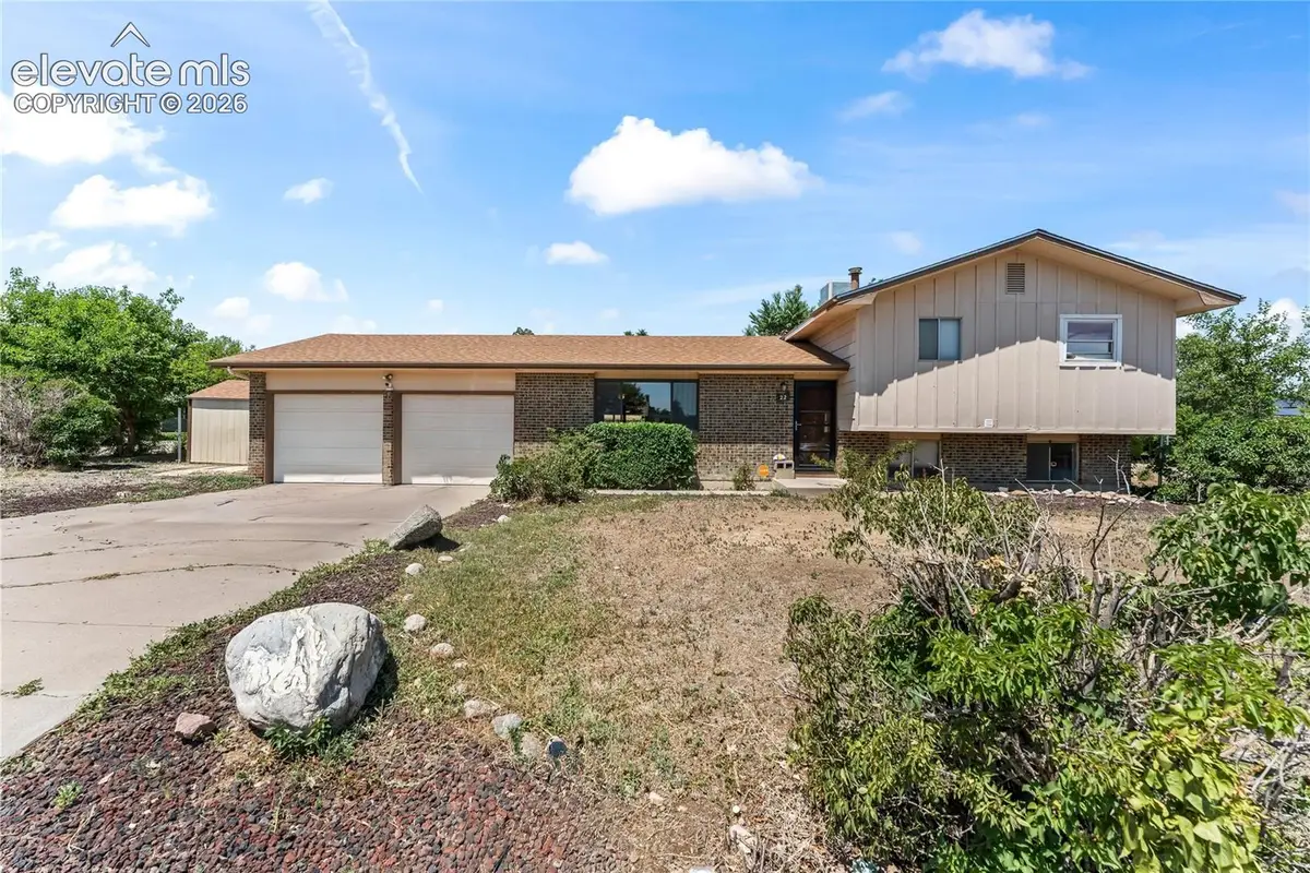 22 Heatherwood Lane, Pueblo, CO 81008 - #1