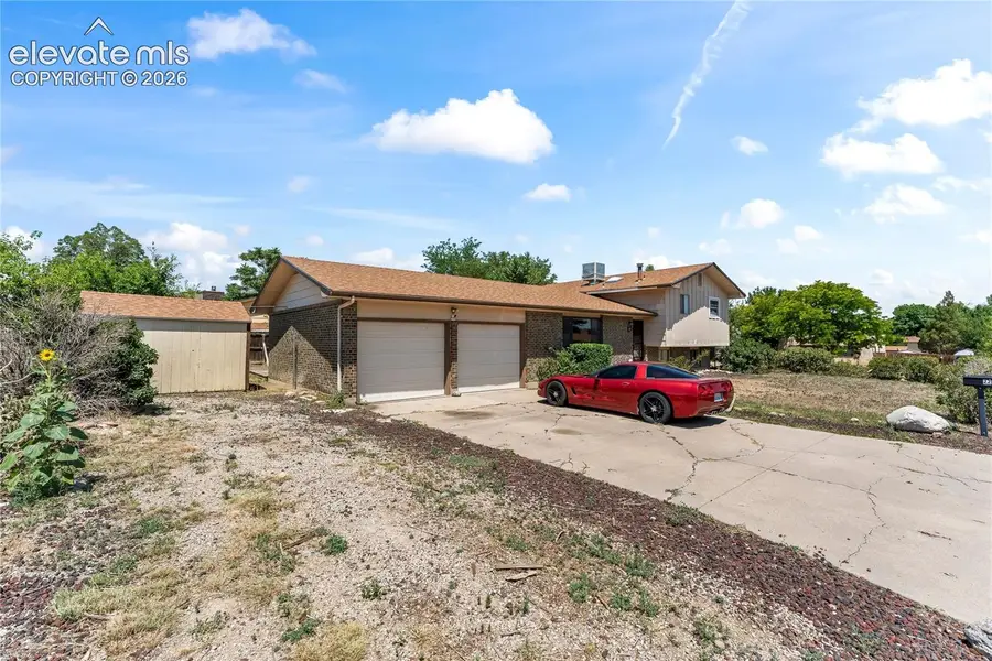 22 Heatherwood Lane, Pueblo, CO 81008 - #2