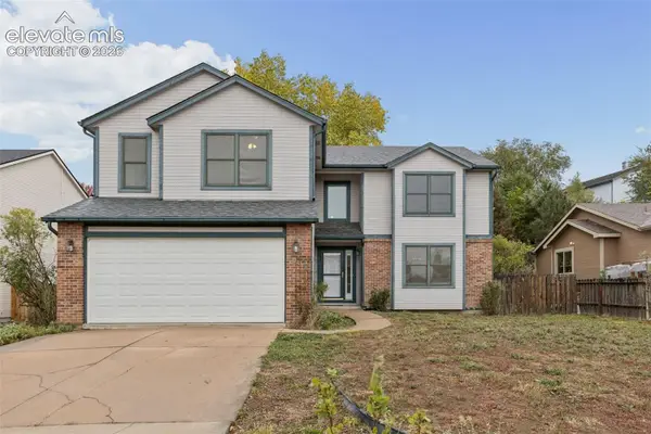 1030 Beacon Hill Way, Colorado Springs, CO 80905