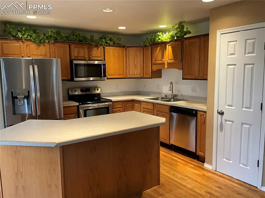 5480 Flag Way, Colorado Springs, CO 80919 - Image #3