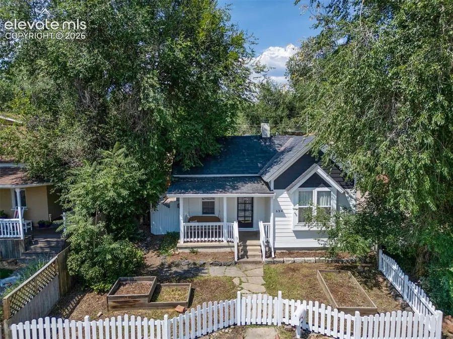 634 N Corona Street, Colorado Springs, CO 80903 - #3