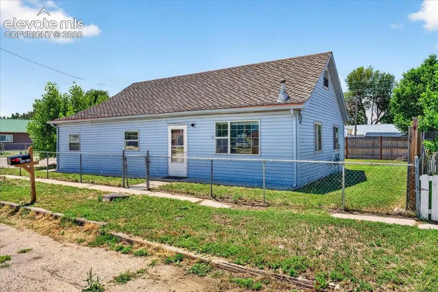 505 2nd Avenue, Deer Trail, CO 80105 - #2