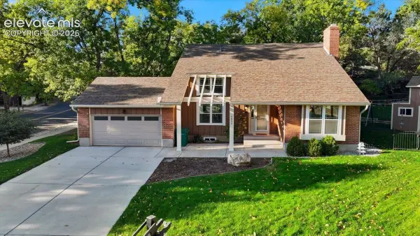 2822 Old Broadmoor Road, Colorado Springs, CO 80906