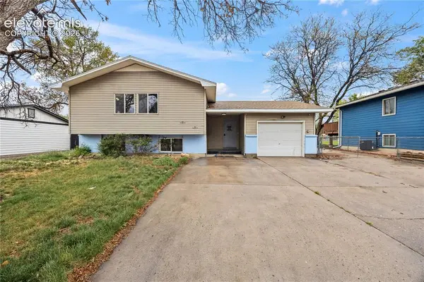 1026 Drury Lane, Colorado Springs, CO 80911