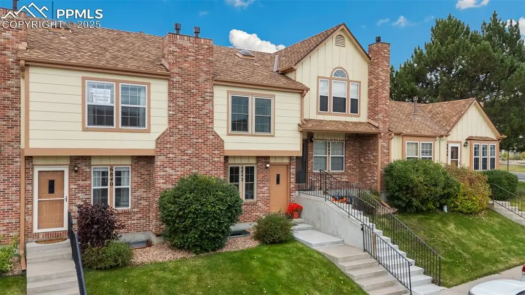 6842 Goldcrest Court, Colorado Springs, CO 80919 - Image #1