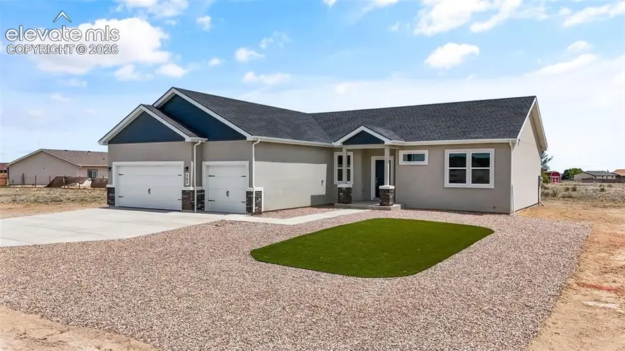 562 N Bayview Drive, Pueblo West, CO 81007 - #2