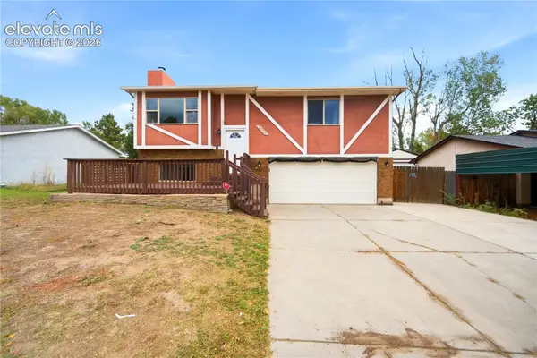 2025 Heathercrest Drive, Colorado Springs, CO 80915