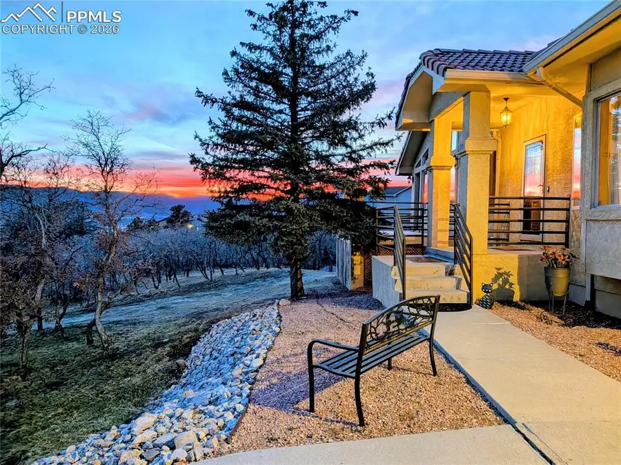 390 Scrub Oak Circle, Monument, CO 80132 - #2