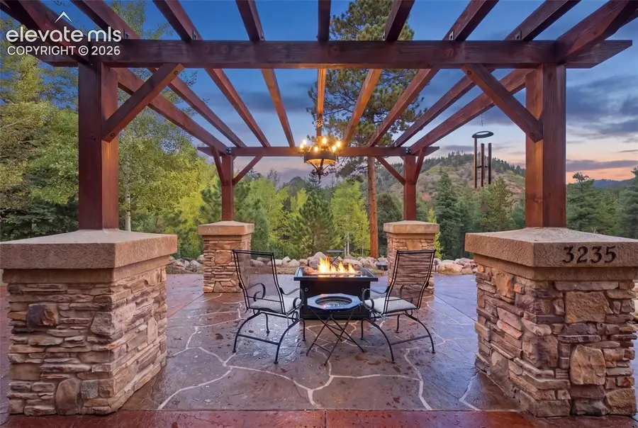 609 Crystola Court, Woodland Park, CO 80863 - #3