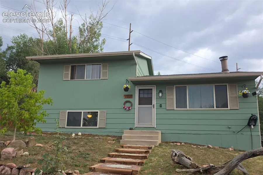 2552 Launcelot Court, Colorado Springs, CO 80904 - #3
