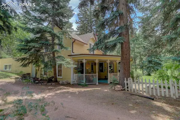 5975 Wellington Road, Cascade, CO 80809