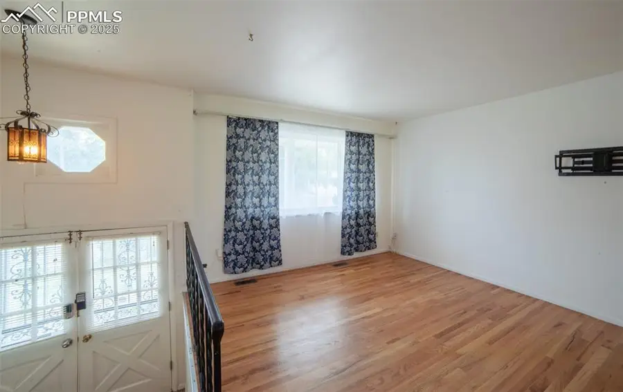 525 Griffith Way, Colorado Springs, CO 80911 - Image #3