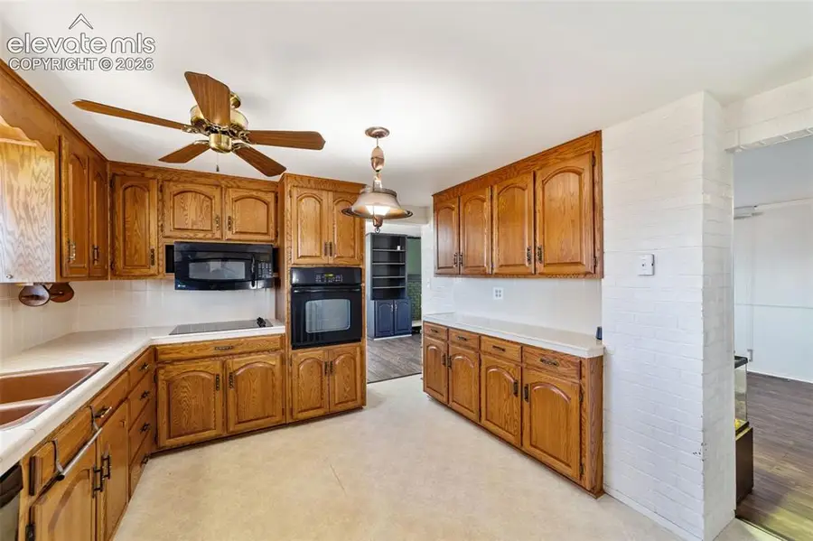 2302 Kent Lane, Colorado Springs, CO 80909 - #2