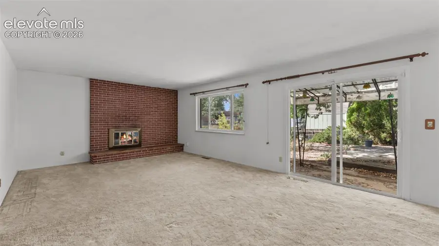 2204 Warwick Lane, Colorado Springs, CO 80909 - #3