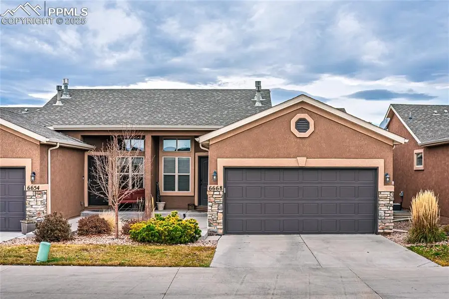 6668 Dark Oak View, Colorado Springs, CO 80923 - Image #2