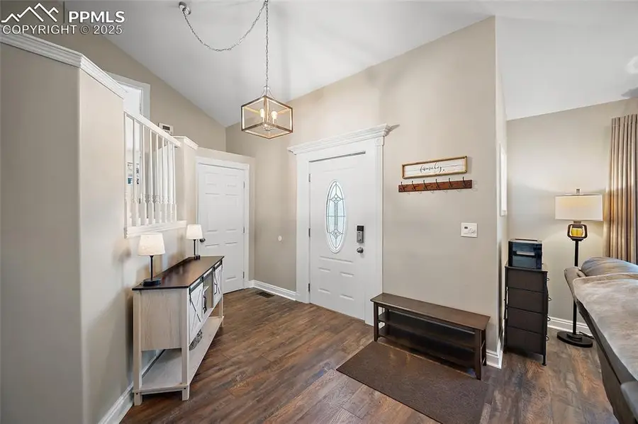 1010 S Park Drive, Monument, CO 80132 - #3