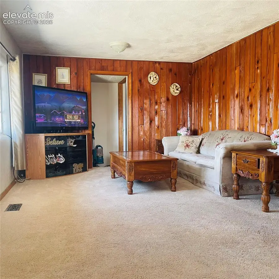 804 Cherry Lane, Pueblo, CO 81005 - #3