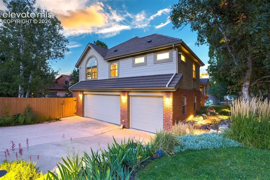 1132 War Eagle Court, Colorado Springs, CO 80919 - #2