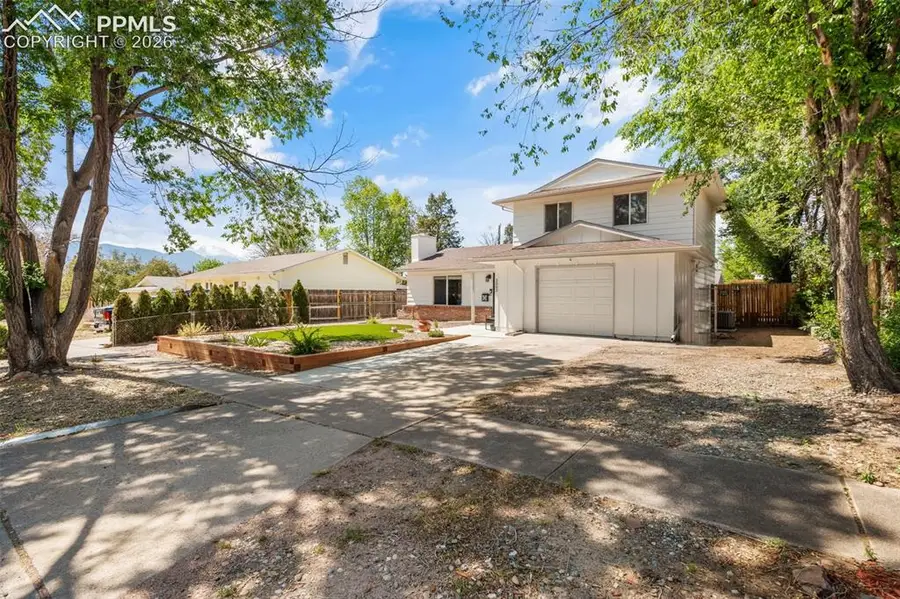3002 Greenwood Circle, Colorado Springs, CO 80910 - #2