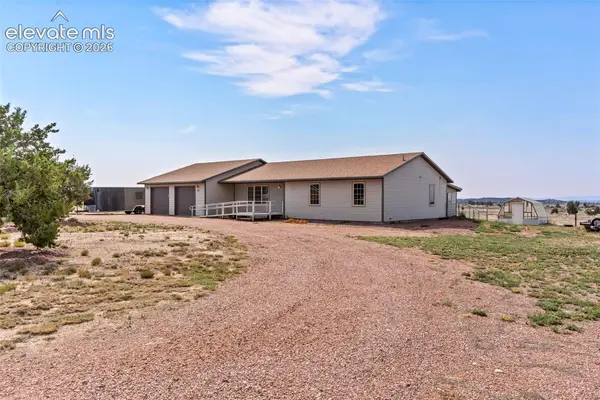 1407 Top Notch Trail, Penrose, CO 81240