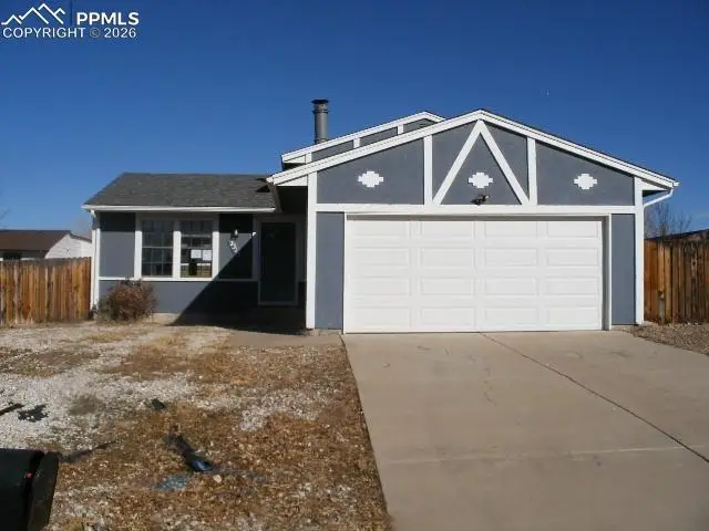 2315 Newcastle Drive, Pueblo, CO 81008 - #2