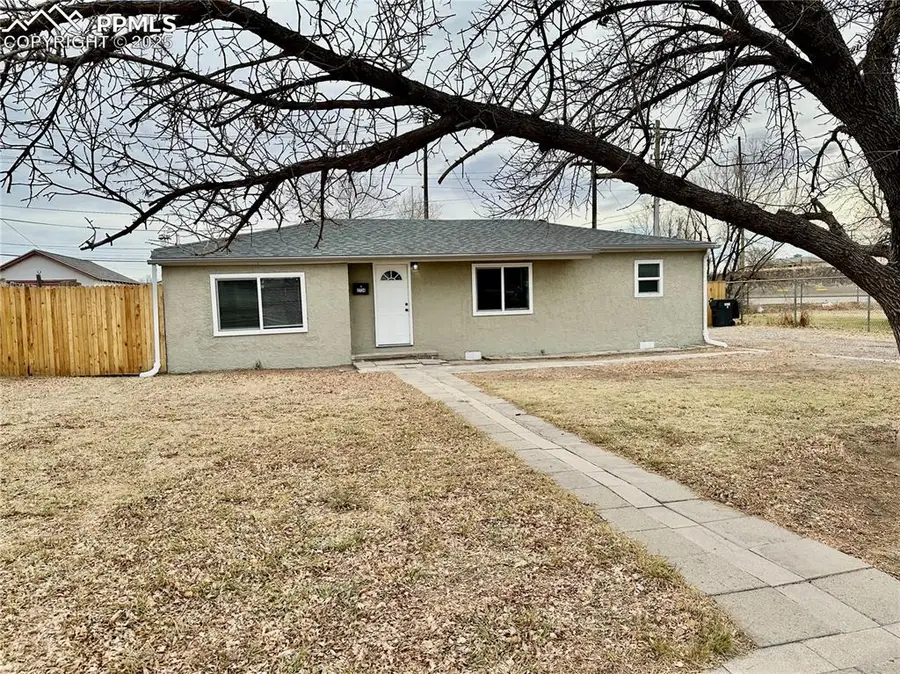2724 E Routt Avenue, Pueblo, CO 81004 - Image #2